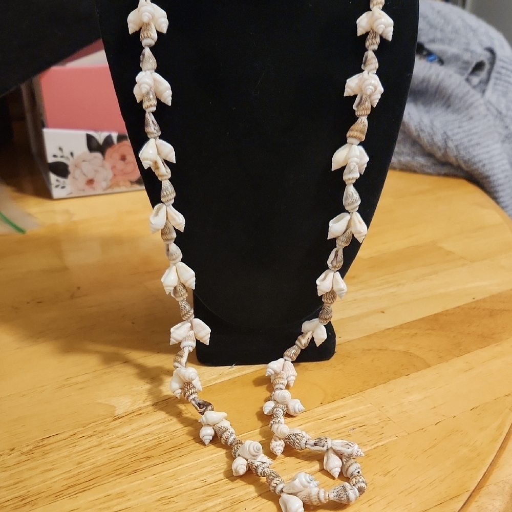 Natural Shell Necklace